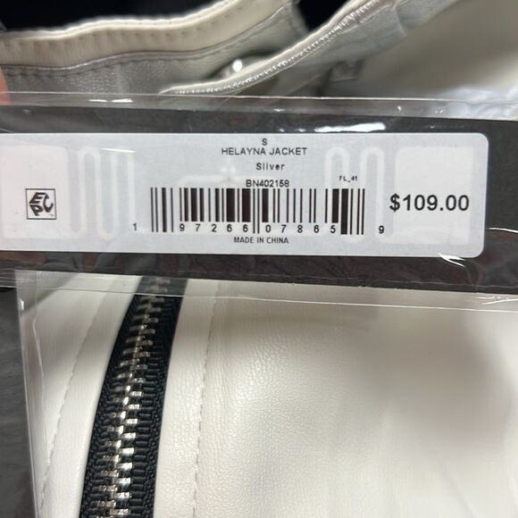 Steve Madden Helayna Faux Leather Silver/cream/black Moto jacket size small - Picture 6 of 12